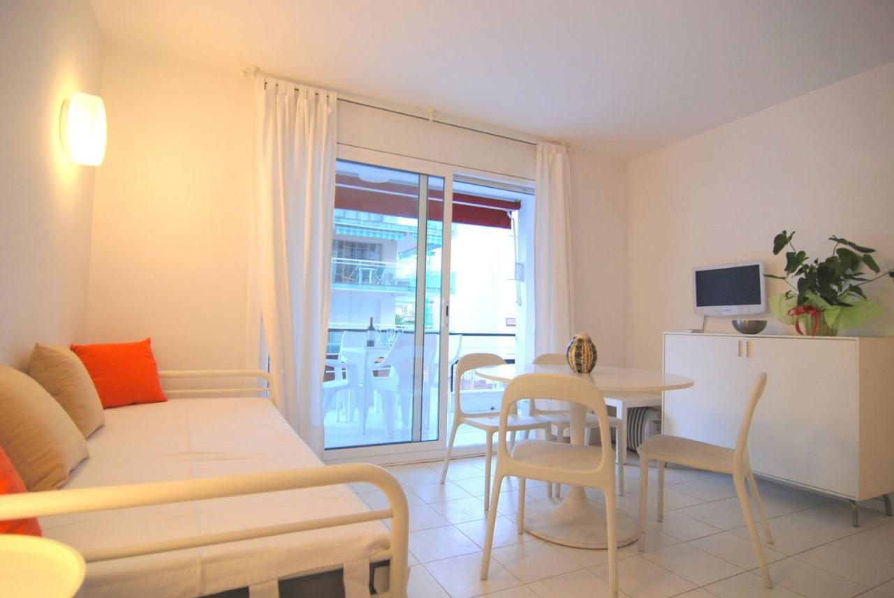 Zeus Alexis II Apartment ซาลอว์ ภายนอก รูปภาพ